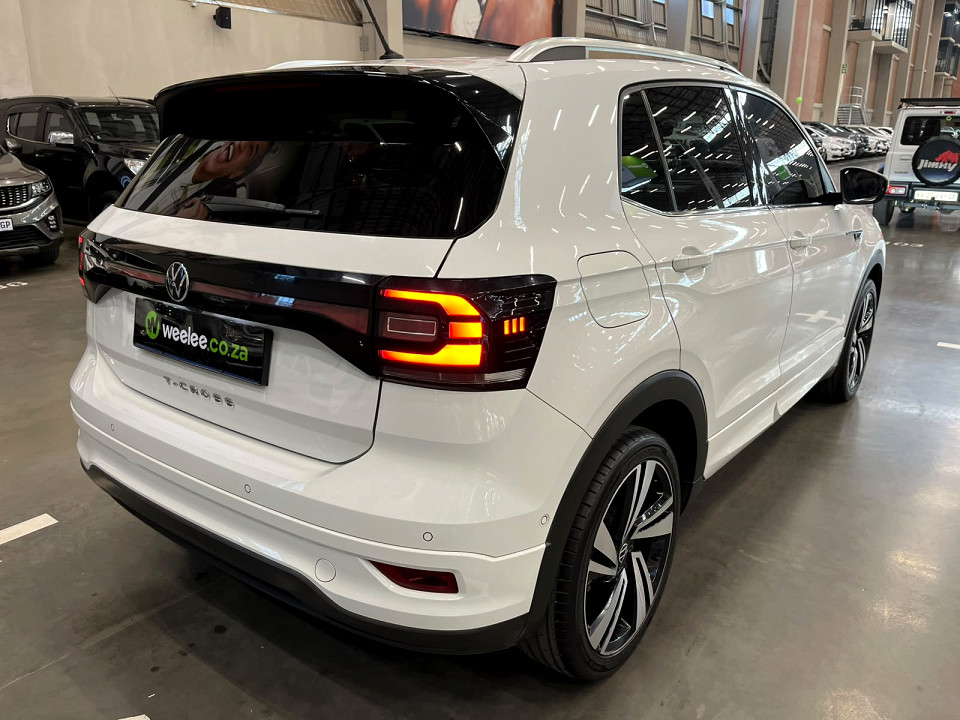 Photo 7 of 14