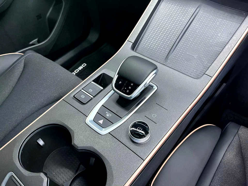 Photo 13 of 19