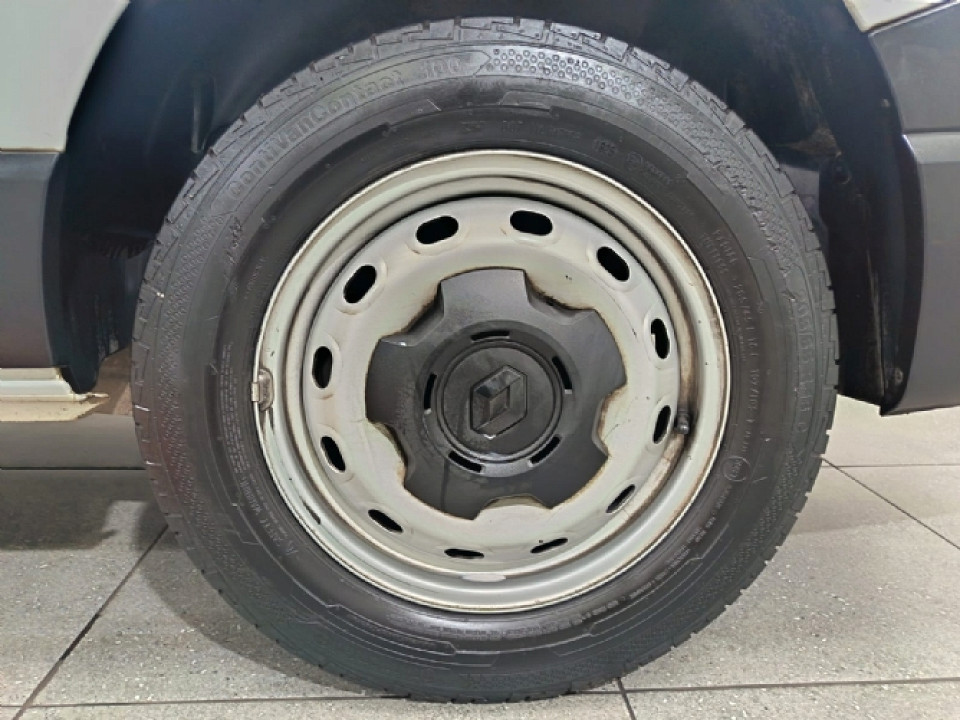 Photo 16 of 17