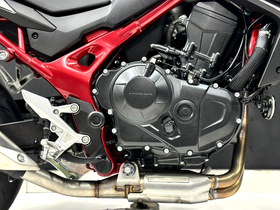 Photo 13 of 15