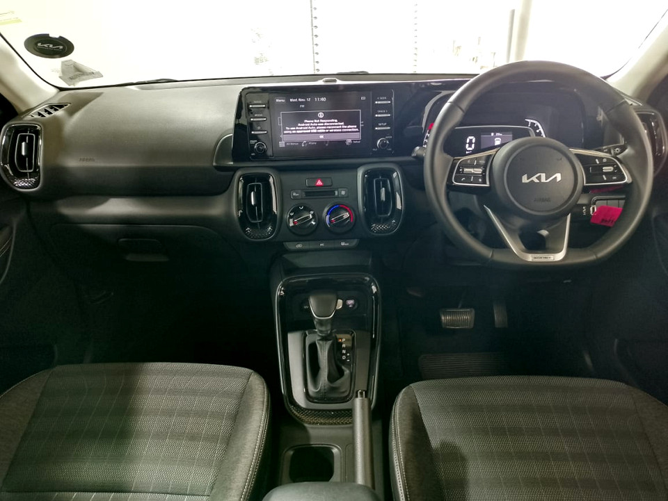 Photo 14 of 23