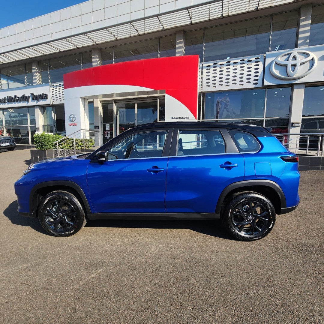 Photo 4 of 10