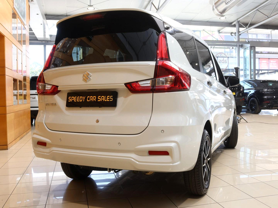 Photo 15 of 19