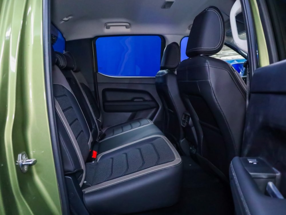Photo 8 of 21