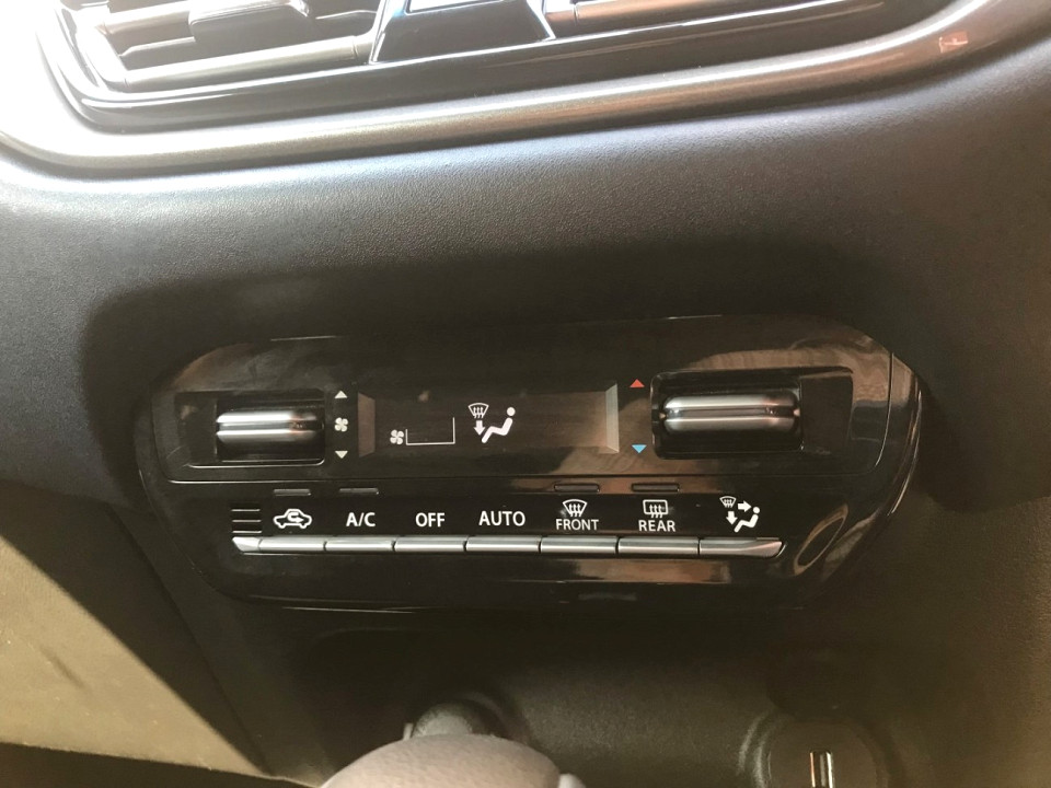 Photo 16 of 20
