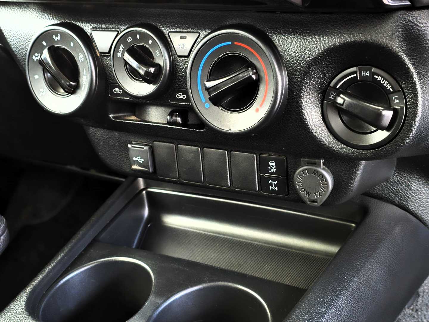 Photo 7 of 21