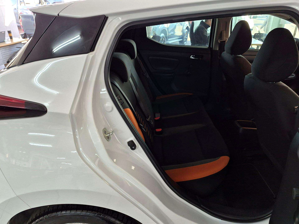 Photo 10 of 20