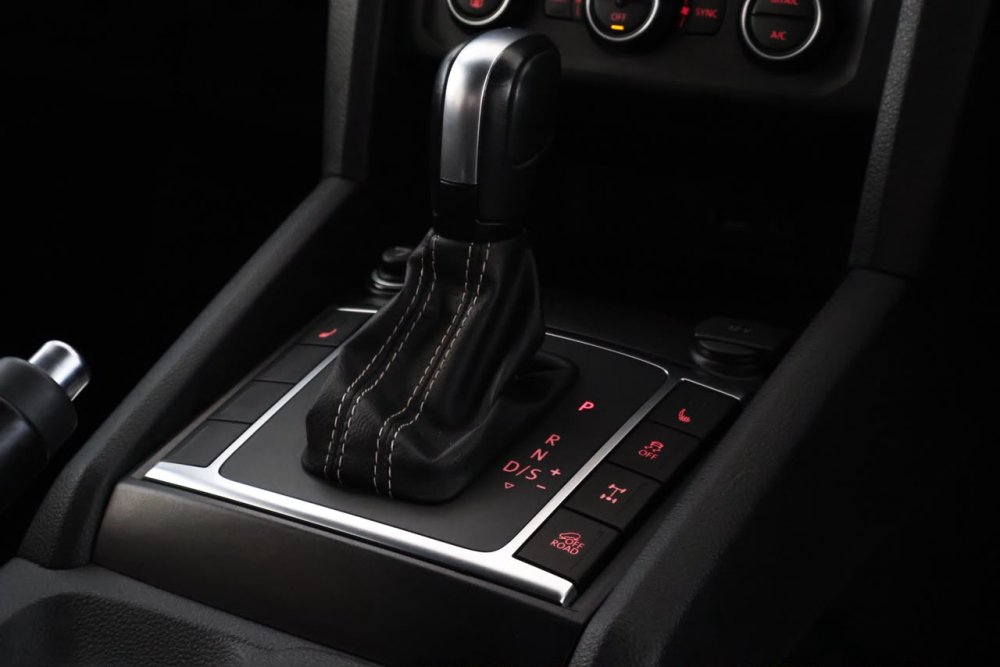 Photo 19 of 27