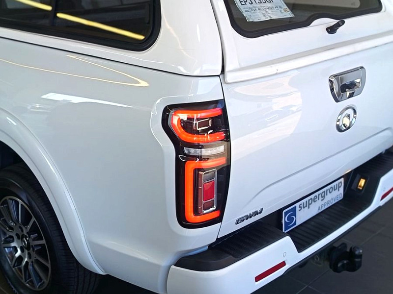Photo 12 of 30