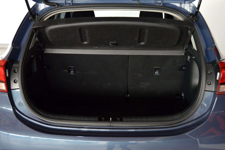 Photo 7 of 12