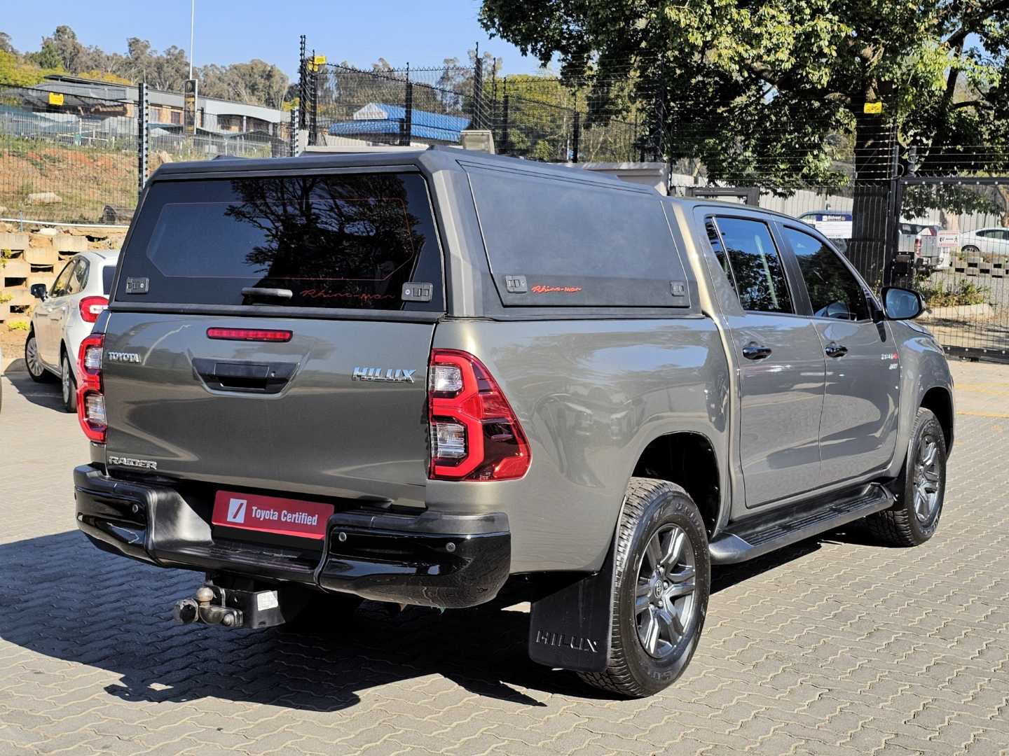 Photo 4 of 21