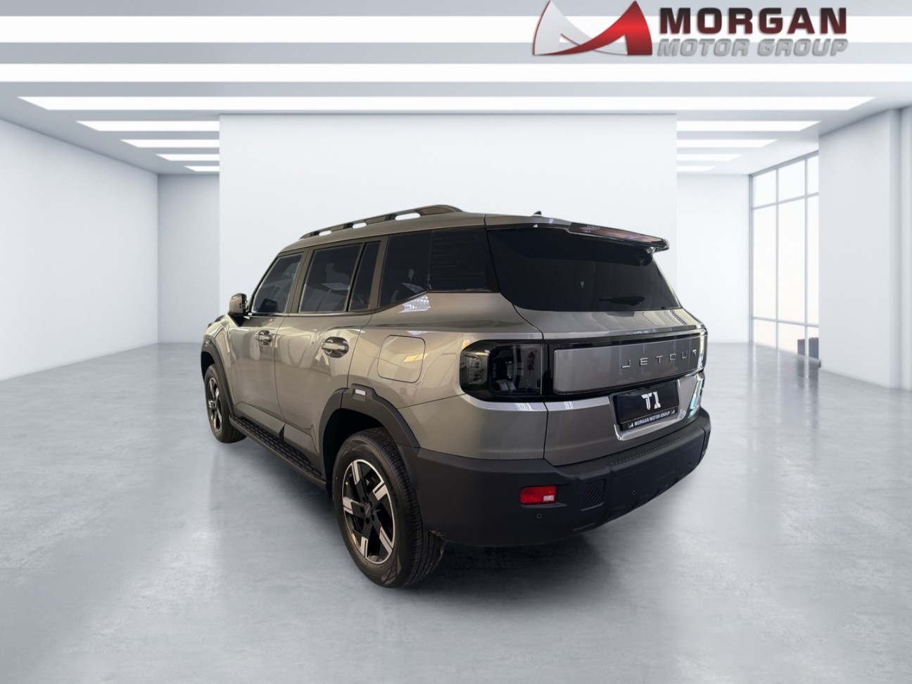 Photo 8 of 18