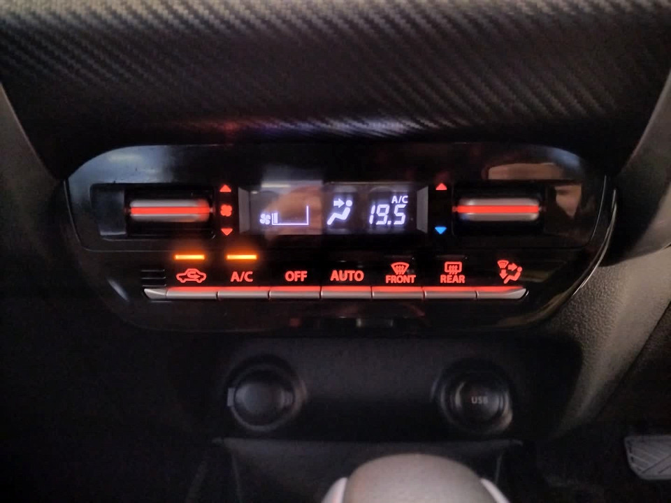 Photo 13 of 23
