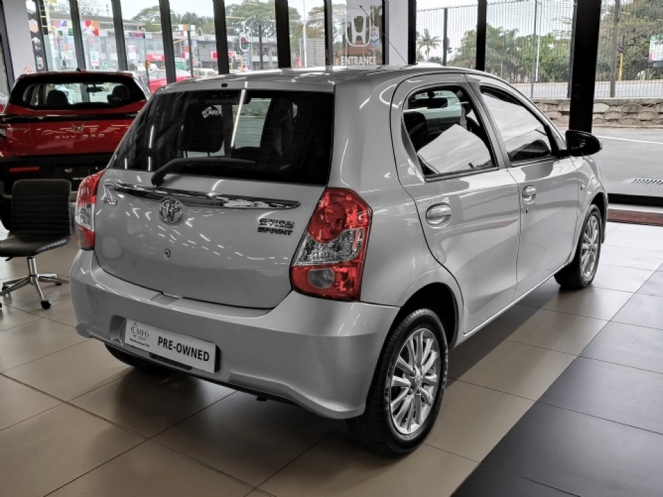 Photo 4 of 8