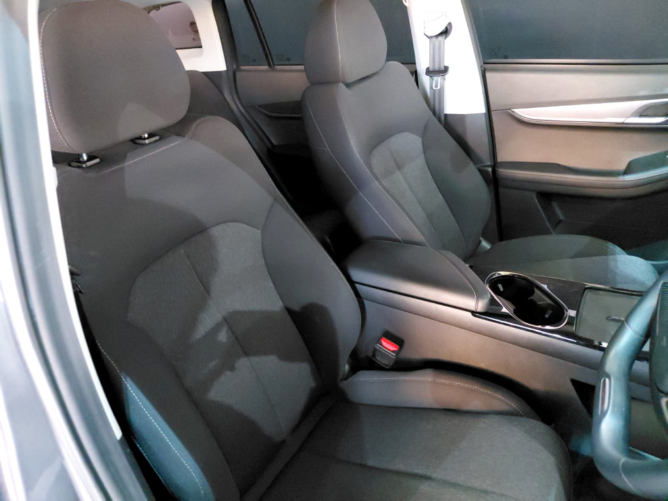 Photo 6 of 7