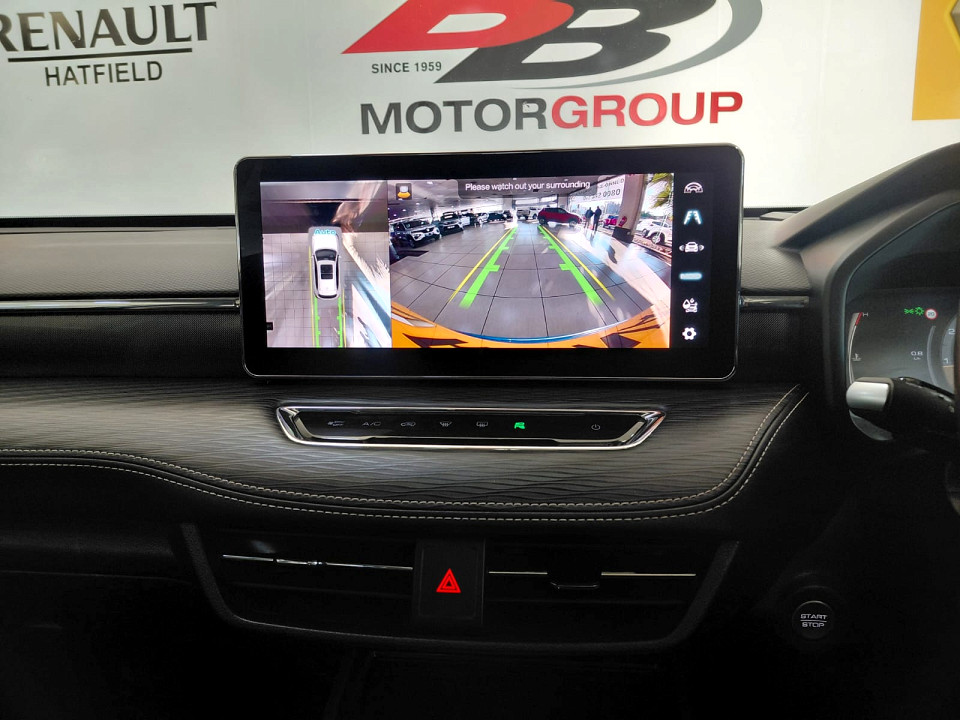 Photo 14 of 20