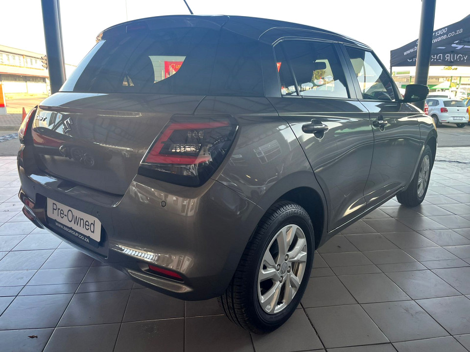 Photo 7 of 11