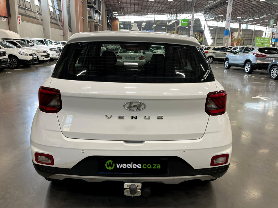 Photo 4 of 16