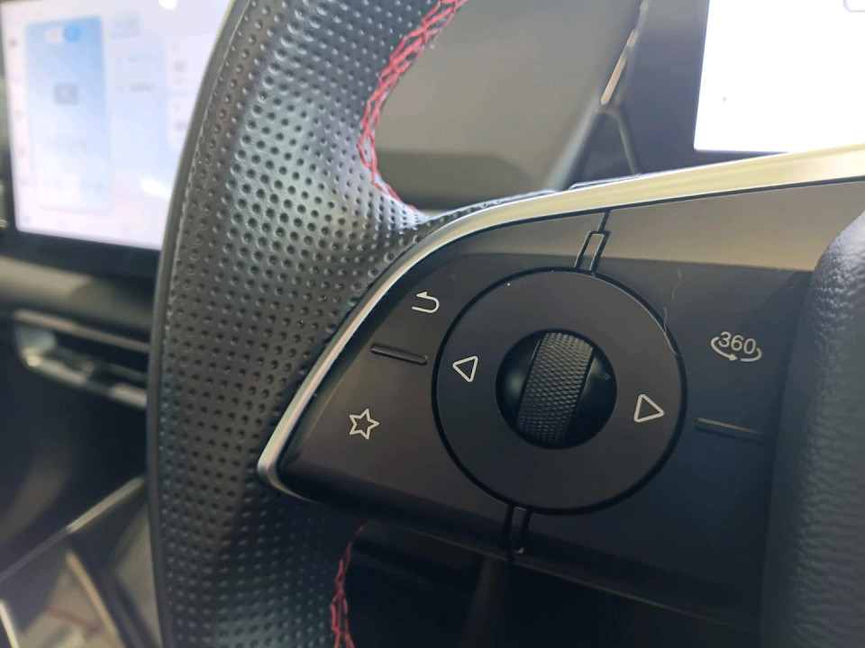 Photo 18 of 26
