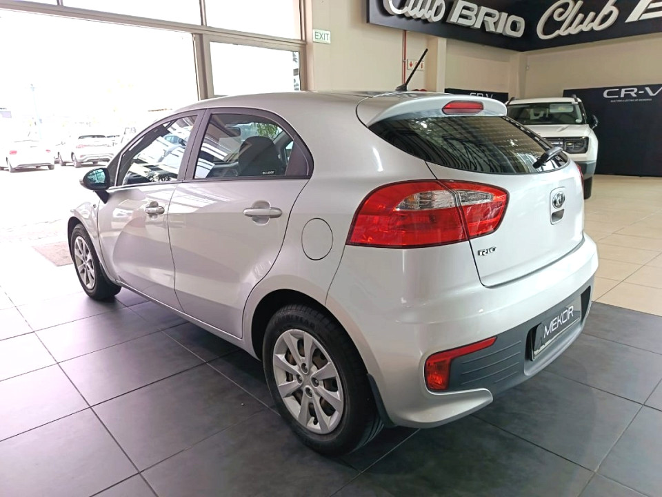 Photo 4 of 20