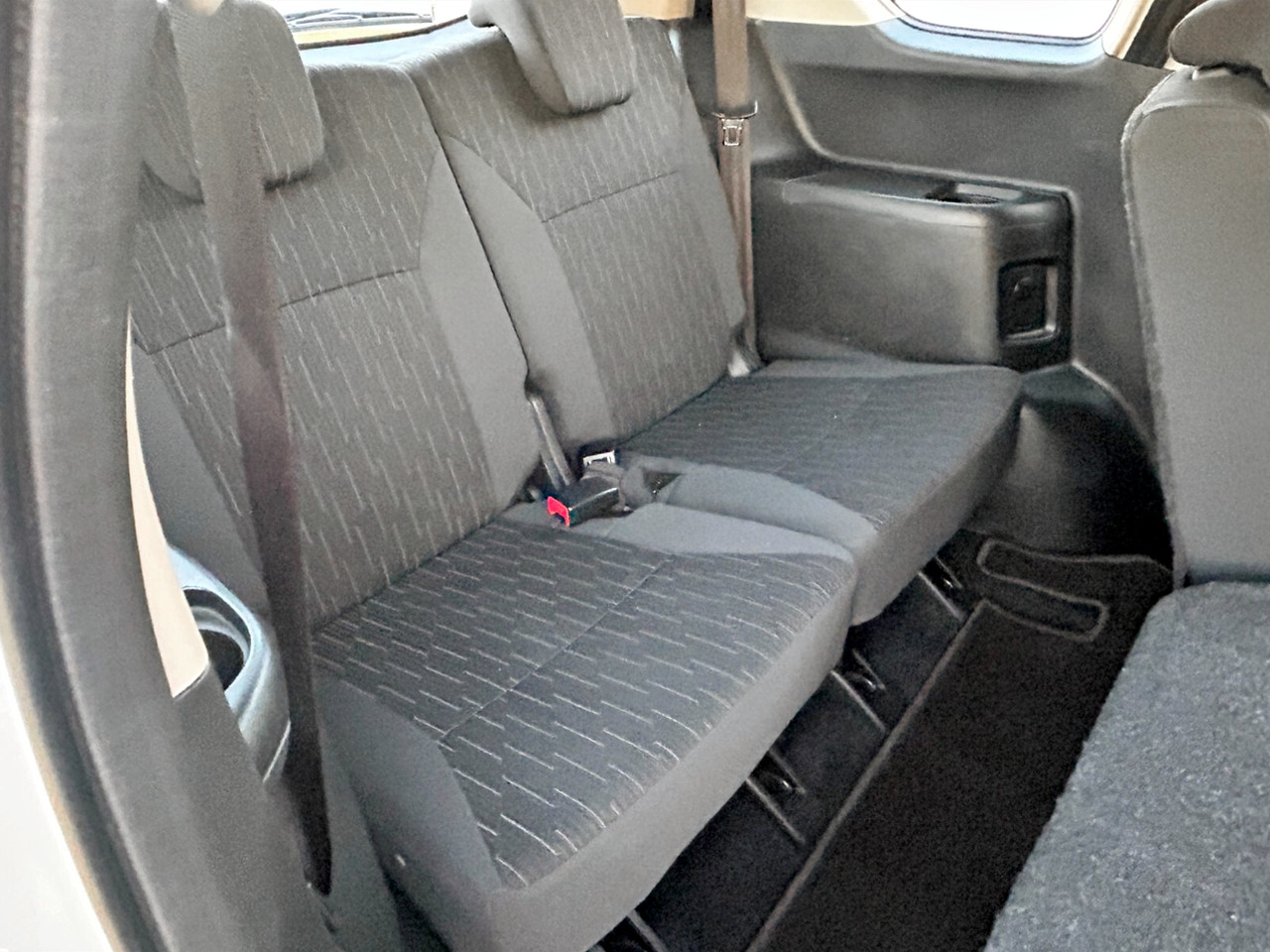 Photo 12 of 19