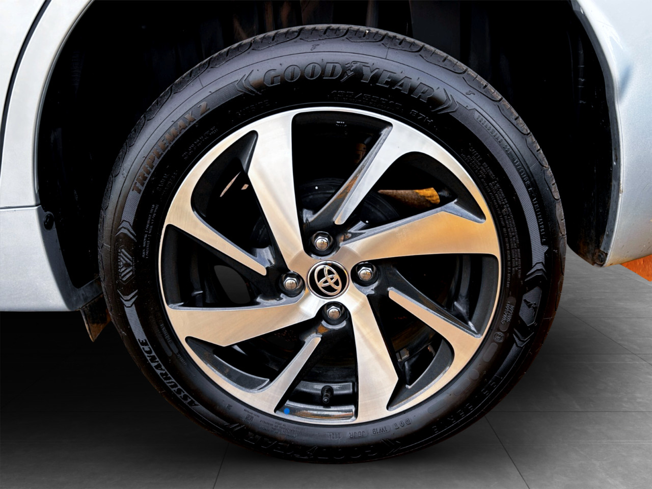 Photo 8 of 15
