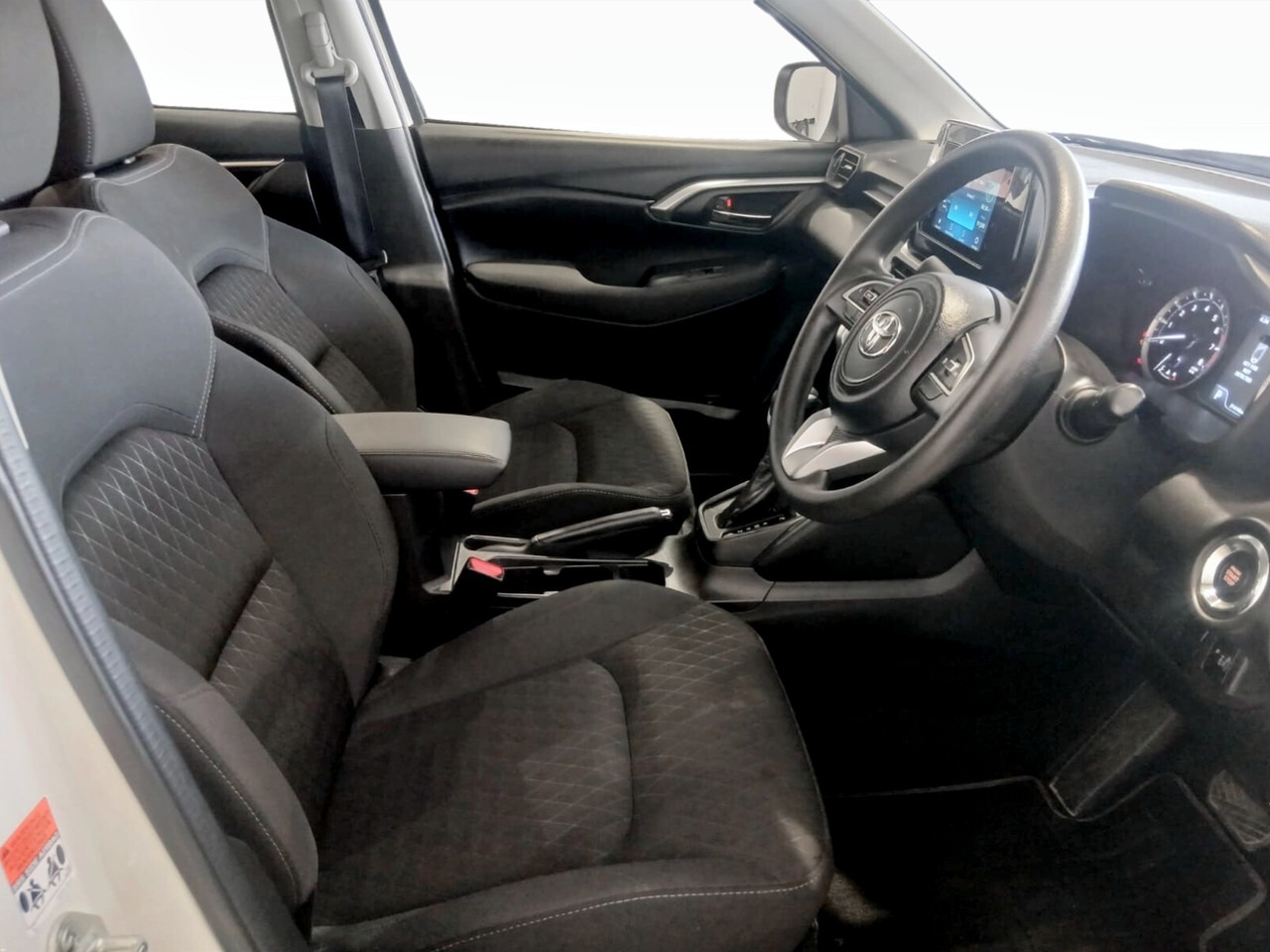 Photo 14 of 18