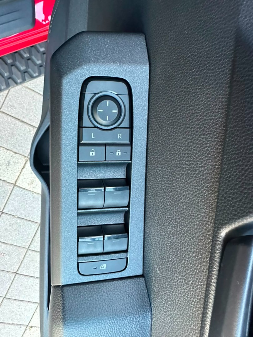 Photo 20 of 21