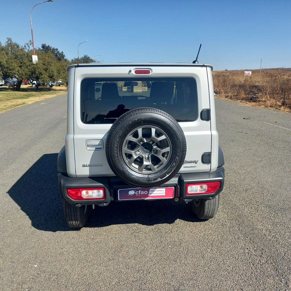 Photo 5 of 23