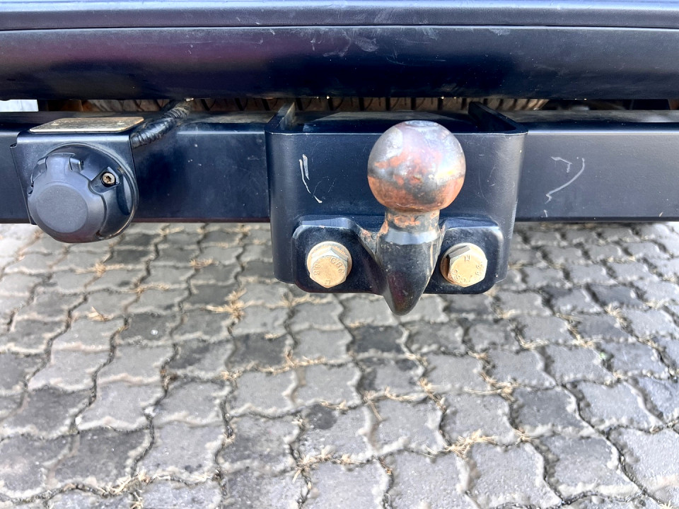 Photo 18 of 19