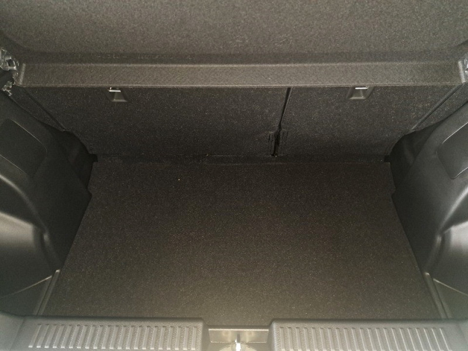 Photo 10 of 16