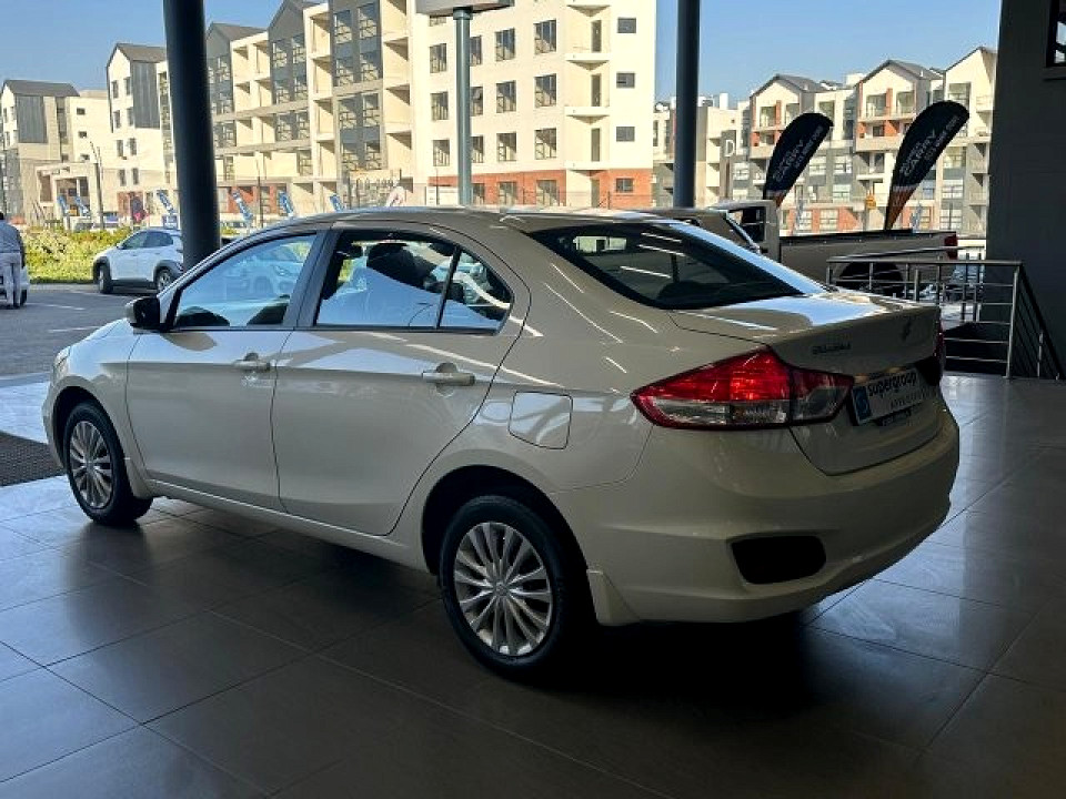 Photo 7 of 30