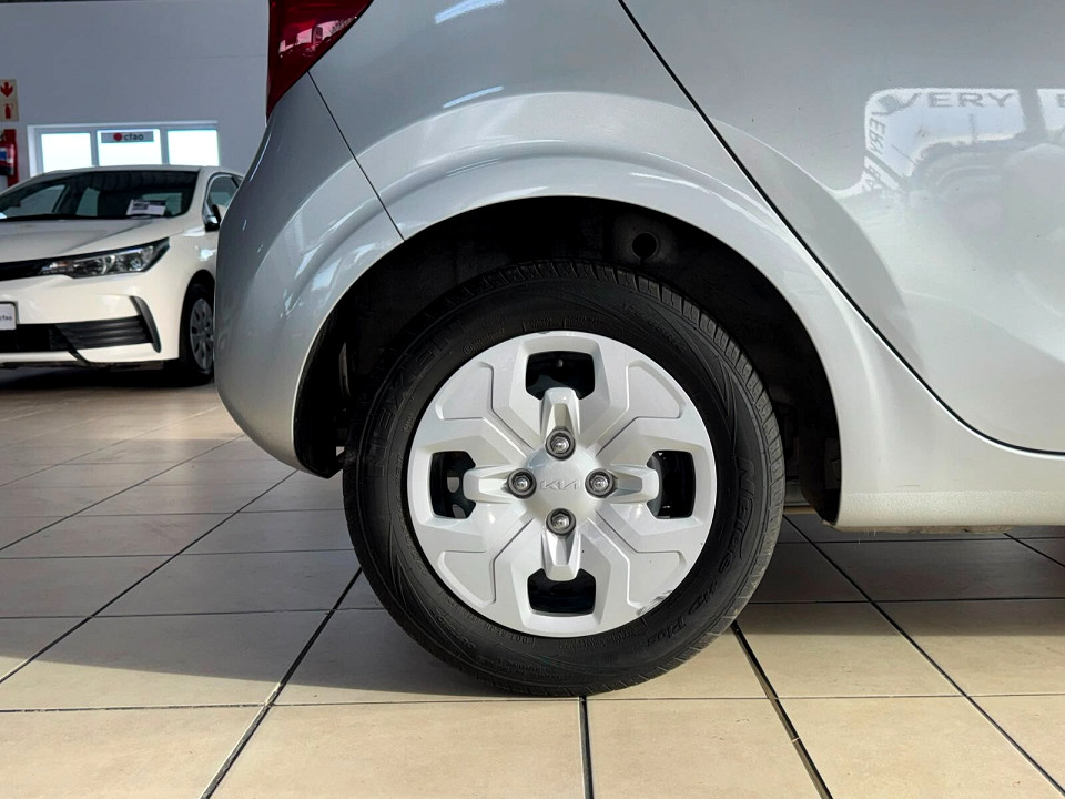 Photo 3 of 20
