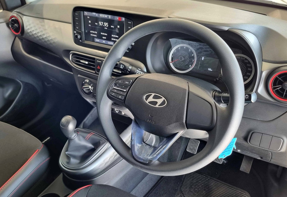 Photo 8 of 16