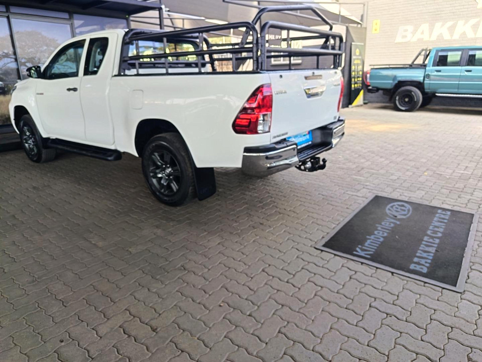 Photo 8 of 17