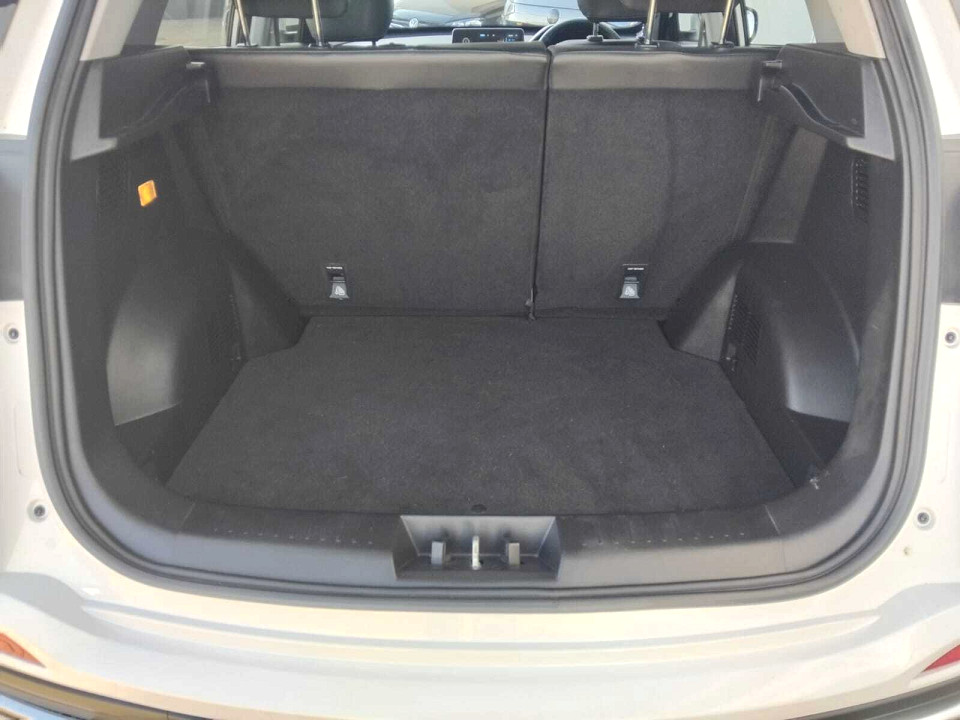 Photo 10 of 21
