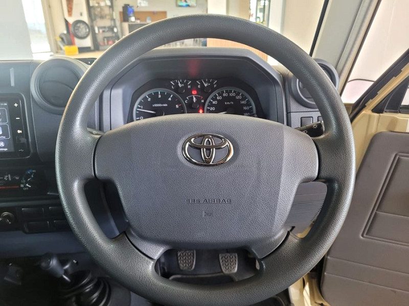 Photo 18 of 20