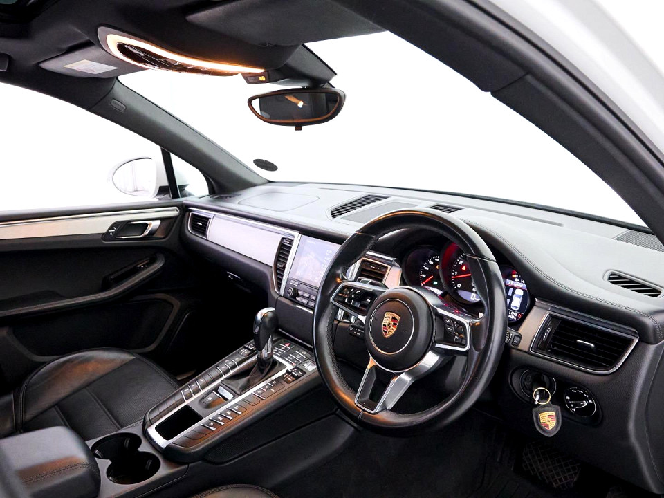 Photo 13 of 29