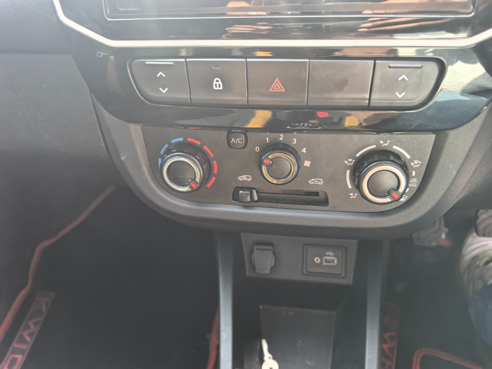 Photo 18 of 20