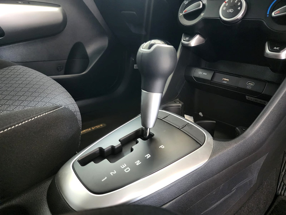 Photo 13 of 25