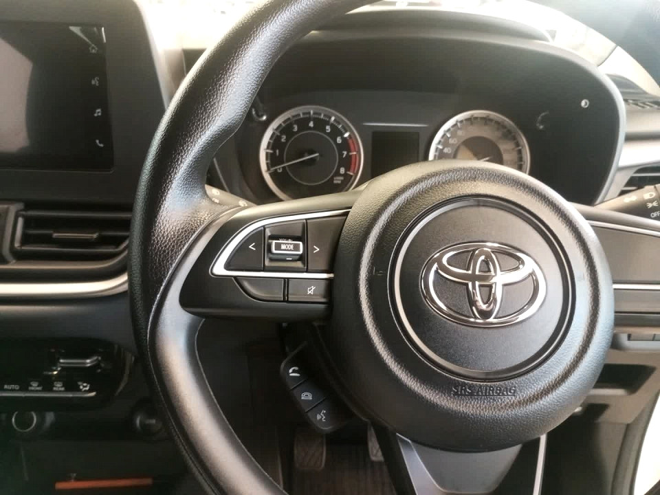 Photo 9 of 20