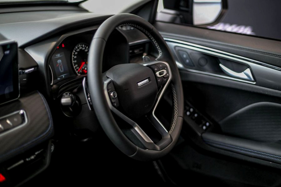 Photo 11 of 17