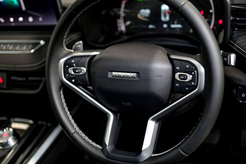 Photo 11 of 14
