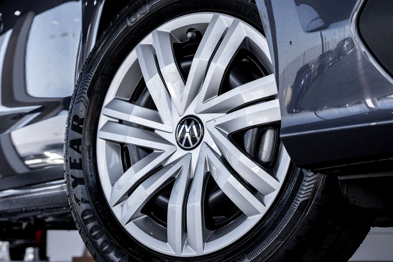 Photo 4 of 12