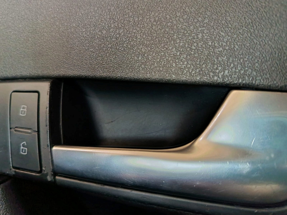 Photo 8 of 21