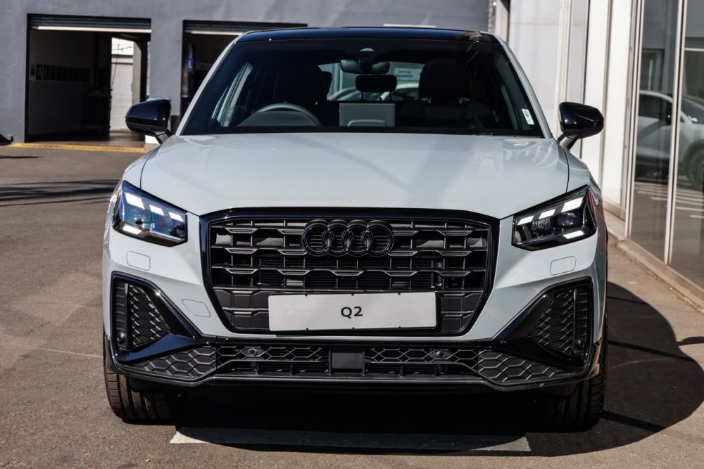 Photo 3 of 21
