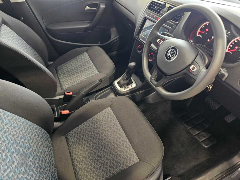 Photo 17 of 20