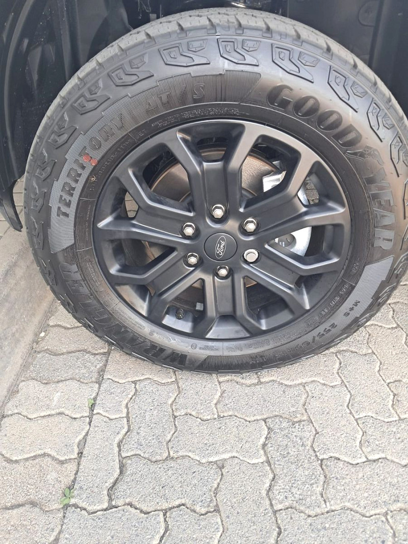 Photo 12 of 24