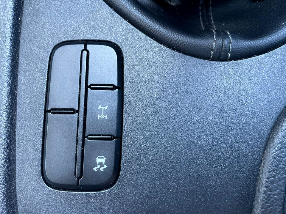 Photo 17 of 23