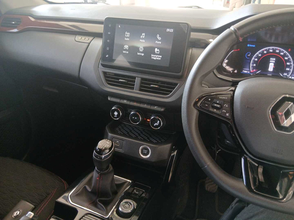 Photo 15 of 21